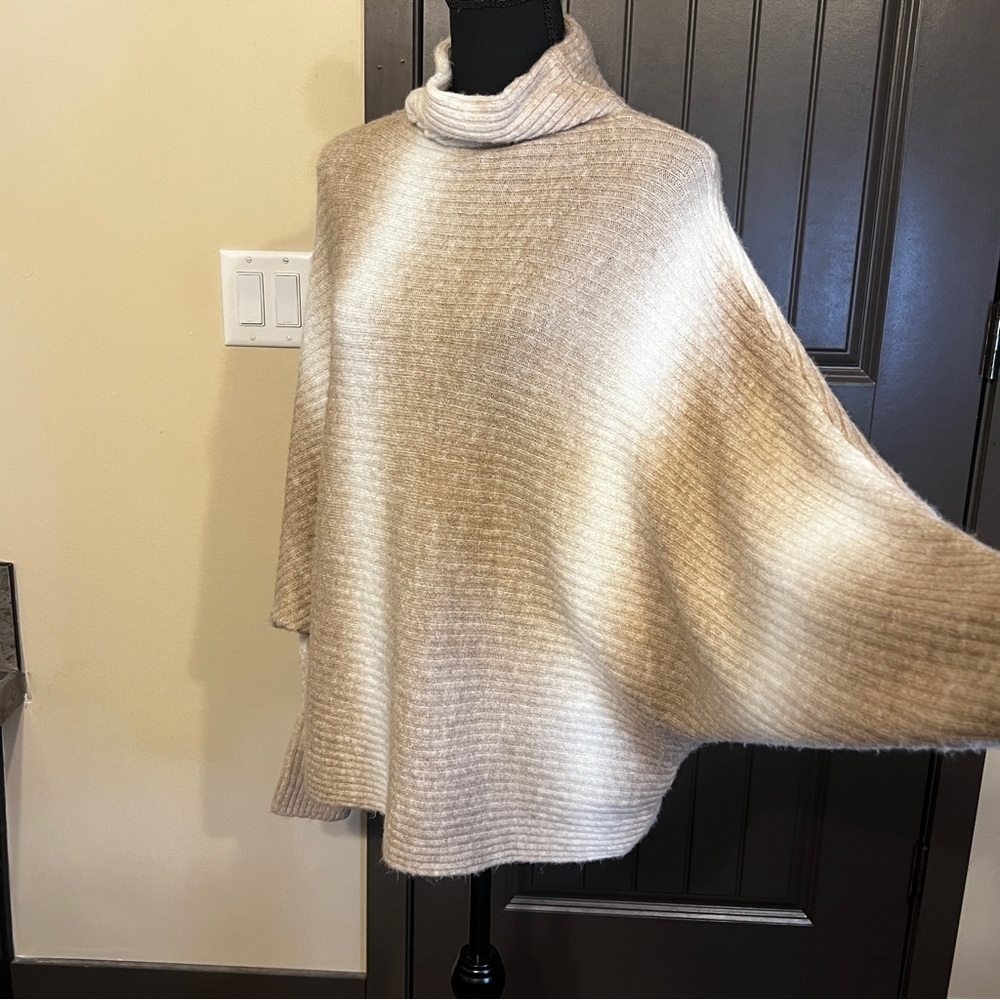 CUPIO Brown White Mock Neck Sweater - Picture 3 of 5